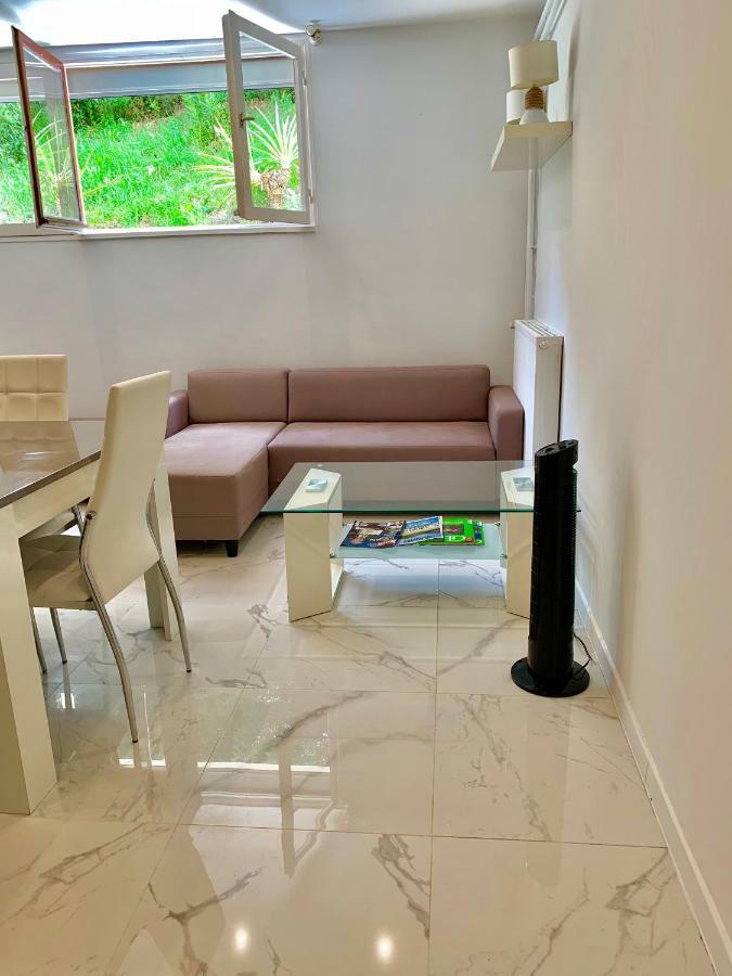 Appartement LesJardinsFleuris à Mandelieu Extérieur photo